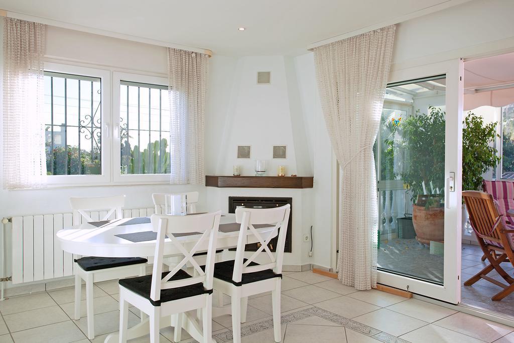 Villa Costa Del Sol ماربيا الغرفة الصورة